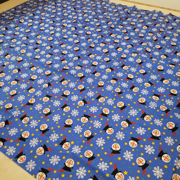 Cotton Fabric Snowman Snowflakes Stars Christmas 33" x 42" General Fabrics - Picture 10 of 11